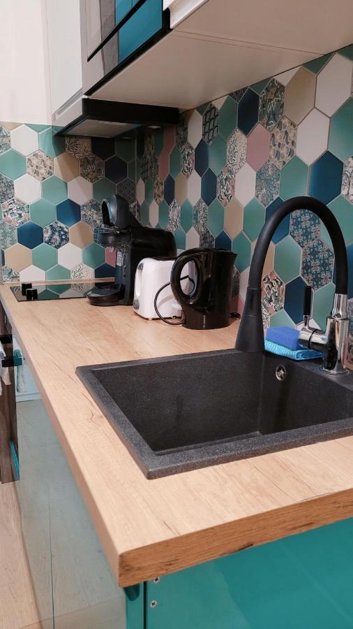 Green Terrace Family Apartment - 2 Terraces, Free Parking, Netflix Cinema - Wroclaw — Zdjęcia 1
